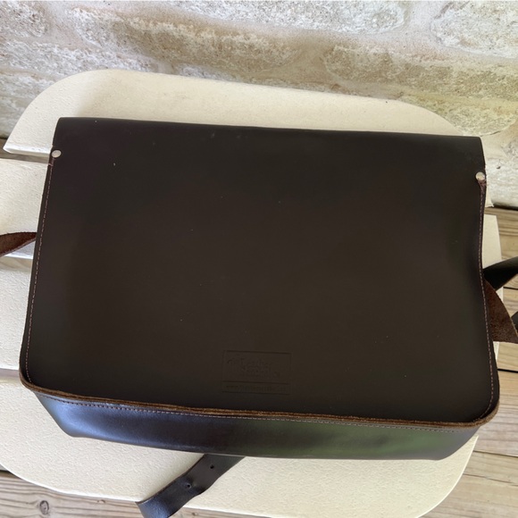 The Leather Satchel Co 15" dark brown England monogram bag briefcase messenger - Picture 5 of 7